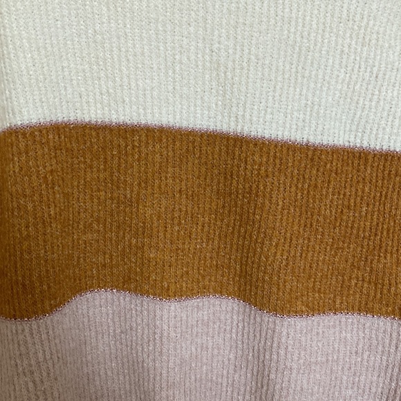 Vero Moda soft sweater, size XS - Picture 2 of 3